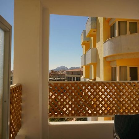 Petra Main Gate Studios Wadi Musa Exterior photo